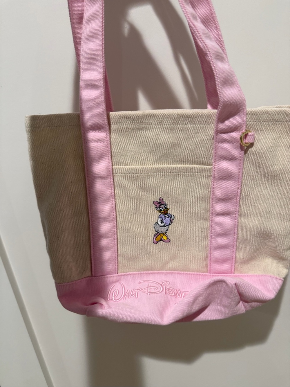 Disney Daisy Duck Pink & Cream Tote Bag and Cap Set - Picture 4 of 5
